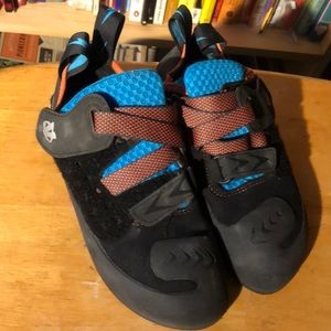 Evolv Kronos 7 men’s climbing shoe BRAND NEW